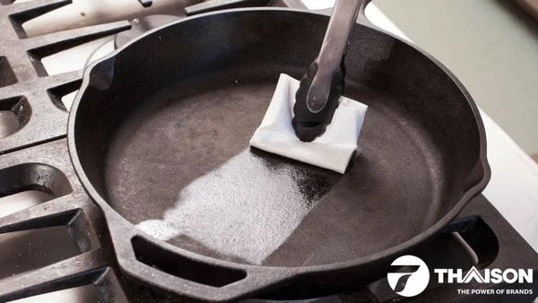 Cách tôi chảo gang lodge