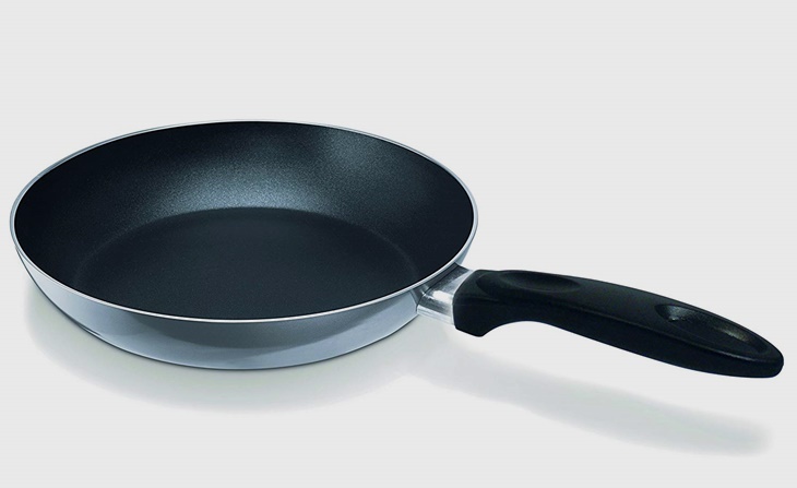 Lớp chống dính trên chảo là chất gì? Dyflon