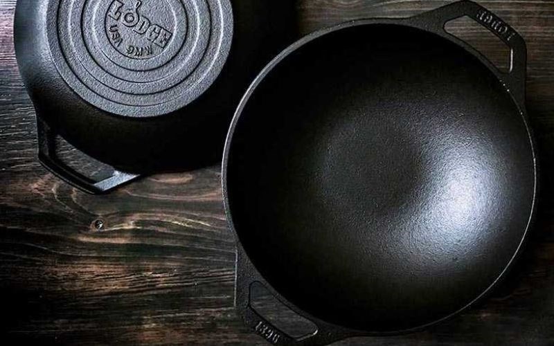 Chảo gang có dùng được bếp từ không